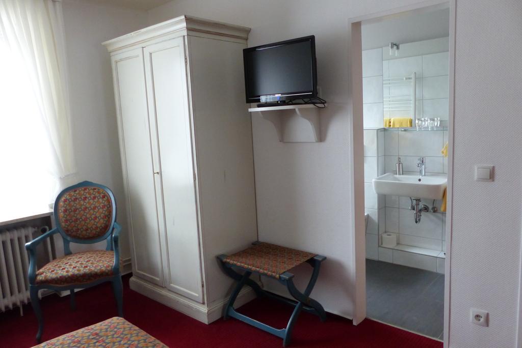 Hotel Waffenschmiede Киль Номер фото